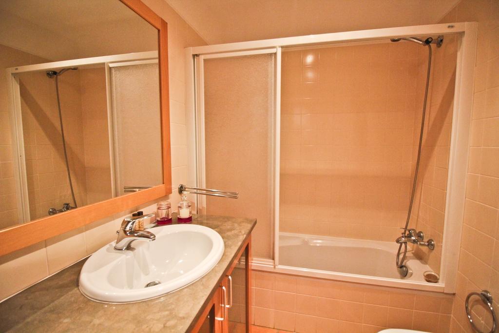 Apartamento T1 Em Lagos Com Piscina E Garagem Extérieur photo